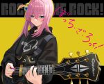  &gt;:( 1girl alternate_costume black_background black_hoodie blue_eyes bocchi_the_rock! copyright_name crossed_bangs cube_hair_ornament dot_nose drawstring electric_guitar foreshortening fujioni gibson_les_paul gotoh_hitori guitar hair_between_eyes hair_intakes hair_ornament highres holding holding_plectrum hood hoodie instrument letterboxed light_blush long_hair looking_at_viewer music one_side_up outside_border pink_hair playing_instrument plectrum print_hoodie sidelocks text_background translation_request tsurime two-tone_background upper_body v-shaped_eyebrows yellow_background 