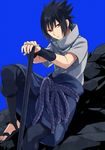  bangs black_hair looking_at_viewer male_focus naruto naruto_(series) red_eyes sandals short_sleeves sitting solo spiked_hair uchiha_sasuke yuzuki_karu 