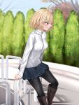  1girl absurdres arcueid_brunestud black_pantyhose blonde_hair blue_notuki blue_skirt blush boots breasts brown_boots highres knee_boots large_breasts long_sleeves pantyhose red_eyes short_hair skirt smile solo sweater thighs tsukihime turtleneck turtleneck_sweater white_sweater 
