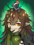  1girl absurdres animal_on_head beastiez bird brown_hair colored_sclera commentary crocodile_girl english_commentary fang green_hands green_streaks hair_between_eyes highres kairyu_crocodile long_hair looking_at_viewer mandradox multicolored_hair on_head pointy_ears red_eyes smile solo streaked_hair virtual_youtuber yellow_sclera 