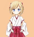  1girl amakaze_sora blonde_hair blue_eyes blush bow brown_background closed_mouth detached_sleeves hair_bow hakama hakama_skirt hands_on_own_hips japanese_clothes kimono long_sleeves original red_bow red_hakama short_sleeves simple_background skirt solo white_kimono white_sleeves wide_sleeves 
