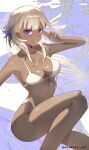  1girl absurdres alternate_costume anndorn_art arknights arknights:_endfield bikini blue_eyes blue_streaks breasts cleavage collarbone commentary covered_nipples dark-skinned_female dark_skin feet_out_of_frame fiona_(arknights) freckles hand_up highleg highleg_bikini highres long_hair looking_at_viewer multicolored_hair open_mouth purple_background smile solo streaked_hair swimsuit teeth thighs twitter_username white_bikini 