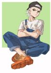  1boy backwards_hat baseball_cap black_hat bleach blue_overalls chinese_commentary commentary_request crossed_arms frown full_body green_background green_eyes hat highres hitsugaya_toushirou male_focus orange_shoes overalls overalls_rolled_up serious shirley_liujh shirt shoes sitting solo sparkle strap_slip t-shirt v-shaped_eyebrows white_hair white_shirt 