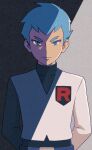  1boy archer_(pokemon) belt belt_buckle black_shirt blue_eyes blue_hair buckle closed_mouth highres jacket logo male_focus nakikot_t pokemon pokemon_heartgold_and_soulsilver shadow shirt short_hair smile solo team_rocket team_rocket_uniform white_jacket 