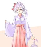  alternate_costume alternate_hairstyle choe_myeong_hwa cosplay hair_up hakama highres holding japanese_clothes looking_at_viewer miko purple_eyes purple_hair red_hakama saki smile solo standing umbrella wawawa_(hisuterisisusa) 