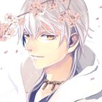  bad_id bad_pixiv_id blurry choker depth_of_field face iwashi_(niboshiten) looking_at_viewer male_focus orange_eyes overexposure silver_hair solo touken_ranbu tsurumaru_kuninaga upper_body white_background 