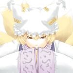  blonde_hair face fox_tail hands_in_opposite_sleeves hat kakkou long_sleeves lowres multiple_tails pillow_hat short_hair smirk solo tail tassel touhou tsurime white_background wide_sleeves yakumo_ran yellow_eyes 