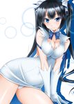  black_hair blue_eyes blue_ribbon breasts cleavage dungeon_ni_deai_wo_motomeru_no_wa_machigatteiru_darou_ka gloves hestia_(danmachi) highres large_breasts long_hair looking_at_viewer panties rei_no_himo ribbon smile solo sumeragi_tomo thighs underwear white_gloves white_panties 