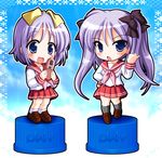  bad_id bad_pixiv_id blue_eyes cellphone chibi hiiragi_kagami hiiragi_tsukasa long_hair lucky_star multiple_girls phone pink_neckwear podium purple_hair ryouou_school_uniform school_uniform serafuku short_hair siblings sisters taiga_joe twins 