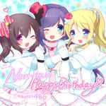  ayase_eli black_hair blonde_hair blue_eyes bow braid earrings fingerless_gloves flower gloves hair_bow hair_flower hair_ornament happy_birthday hat hug jewelry love_live! love_live!_school_idol_project mikurun mini_hat mini_top_hat multiple_girls one_eye_closed ponytail purple_hair red_eyes snow_halation top_hat toujou_nozomi twintails yazawa_nico 