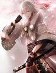  armor cherry_blossoms fingerless_gloves gloves japanese_armor japanese_clothes katana looking_at_viewer male_focus moemoe3345 pom_pom_(clothes) sheath sheathed shoulder_armor smile sode solo sword touken_ranbu tsurumaru_kuninaga weapon white_hair yellow_eyes 