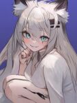  1girl alternate_costume animal_ear_fluff animal_ears aqa arknights blue_eyes breasts cleavage collared_shirt commentary_request feet_out_of_frame grey_hair grin hair_between_eyes hair_ornament hairclip hand_up highres lappland_(arknights) long_hair looking_at_viewer purple_background scar scar_across_eye shirt simple_background smile solo squatting very_long_hair white_shirt wolf_ears wolf_girl 