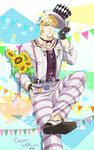  blonde_hair caesar_anthonio_zeppeli facial_mark feathers fingerless_gloves flower gloves green_eyes hair_feathers hat highres jojo_no_kimyou_na_bouken male_focus pants ribbon saoyou solo striped striped_pants sunflower top_hat 