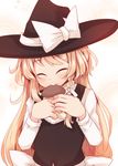  ^_^ beni_shake biting black_hair blonde_hair bow braid closed_eyes hat hat_bow kirisame_marisa long_hair long_sleeves mushroom shirt single_braid solo touhou upper_body very_long_hair white_bow witch_hat 