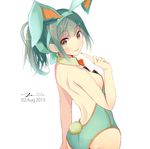  2015 animal_ears aqua_hairband aqua_leotard ass backless_outfit bangs bare_back bare_shoulders bow bowtie breasts bunny_ears bunny_tail bunnysuit cowboy_shot dated detached_collar fake_animal_ears green_hair grey_eyes hairband hips index_finger_raised kantai_collection looking_at_viewer looking_back medium_breasts ponytail sideboob simple_background smile solo tail tebi_(tbd11) white_background yuubari_(kantai_collection) 