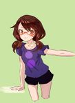  alternate_costume brown_eyes brown_hair cropped_legs glasses green_background hat hat_removed headwear_removed looking_at_viewer lowres red-framed_eyewear shirt short_sleeves shorts simple_background smile solo touhou usami_sumireko yamamomo_(plank) 