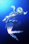  arm_warmers blonde_hair green_eyes isaki_(gomi) leg_warmers looking_at_viewer mizuhashi_parsee pointy_ears ponytail profile scarf short_hair short_sleeves solo touhou underwater white_scarf 