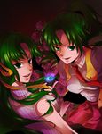 green_eyes green_hair higurashi_no_naku_koro_ni kuriko_(scarlet_sky) long_hair multiple_girls siblings sisters sonozaki_mion sonozaki_shion stun_gun twins 