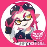  &lt;o&gt;_&lt;o&gt; cyclist domino_mask gloves goggles goggles_on_head ichikawa_juuichi inkling jersey mask pink_hair pointy_ears salute sidelocks smile solo splatoon_(series) splatoon_1 tentacle_hair triforce upper_body yellow_eyes 