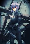  blue_hair bodysuit fingerless_gloves ghost_in_the_shell ghost_in_the_shell_stand_alone_complex gloves gun kusanagi_motoko red_eyes rifle sato_(options) short_hair solo weapon 