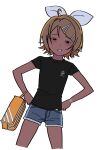  1girl ahoge alternate_costume backlighting bag black_shirt blonde_hair blue_eyes bow cropped_legs cutoffs denim denim_shorts doppelschwert dutch_angle grin hair_bow half-closed_eyes handbag hands_on_own_hips highres kagamine_rin light_blush looking_at_viewer republic_of_korea_marine_corps shirt short_hair short_sleeves shorts simple_background smile solo swept_bangs t-shirt tan tanlines vocaloid white_background white_bow yellow_bag 