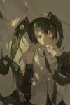  1girl bare_shoulders black_necktie black_sleeves brown_background closed_mouth collared_shirt commentary detached_sleeves green_eyes green_hair hand_up hatsune_miku highres kuto_(kuroto) long_hair looking_at_viewer necktie shirt simple_background sleeveless sleeveless_shirt solo twintails upper_body vocaloid wide_sleeves 