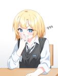  1girl absurdres black_neckerchief black_sweater_vest blonde_hair blue_eyes collarbone collared_shirt desk grin hand_to_own_mouth highres hololive hololive_english laughing long_sleeves looking_at_viewer medium_hair neckerchief ojou-sama_pose partially_unbuttoned school_desk school_uniform shirt sitting sleeves_rolled_up smile smug solo sweater_vest ugaaaa1 virtual_youtuber watson_amelia white_background white_shirt 