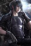  abs banned_artist final_fantasy final_fantasy_xv gloves highres jacket leather leather_jacket male_focus muscle noctis_lucis_caelum open_clothes open_jacket sakimichan silver_eyes silver_hair solo 