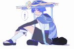  1boy animal_print arm_on_knee armor bird_print black_bridal_gauntlets black_cat black_sandals black_shorts blue_cape blue_hat blue_jingasa blunt_ends bridal_gauntlets cape cat commentary full_body genshin_impact gold hat highres japanese_armor jingasa kote kurokote leg_warmers looking_at_viewer male_focus parted_lips purple_eyes purple_hair purple_rope rope sandals scaramouche_(genshin_impact) shorts side_cape sitting solo sourou451451 speech_bubble stirrup_legwear sweatdrop tassel toeless_legwear translation_request tsurime untranslatable_commentary wanderer_(genshin_impact) white_background white_leg_warmers white_mouth white_trim zouri 