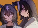  2girls animal_ears black_hair closed_mouth commentary_request grey_eyes grey_hair hair_between_eyes highres horse_ears horse_girl long_bangs long_hair looking_at_another multicolored_hair multiple_girls orange_background purple_eyes shirt sirius_symboli_(umamusume) smile symboli_rudolf_(umamusume) u4r1a3 umamusume upper_body white_shirt 