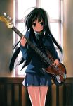  akiyama_mio bass_guitar black_hair fender highres instrument jazz_bass k-on! shino_(eefy) solo 