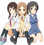  brown_eyes brown_hair girl_sandwich miyamoto_konatsu multiple_girls okita_sawa onatasan sakai_wakana sandwiched smile tari_tari twintails 