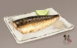  dated fish food grey_background leiy1225 lime_slice mackerel_(fish) no_humans pepper plate salt 
