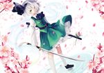  cherry_blossoms green_eyes headband katana kneehighs konpaku_youmu ling_(vivianling) myon petals skirt sword touhou weapon white_hair 