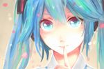  aqua_eyes aqua_hair close hatsune_miku long_hair suppakarn_prakobkij_(soompook2122) twintails vocaloid 