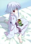  absurdres barefoot bed_sheet doll feet from_behind highres japanese_clothes kimono looking_at_viewer looking_back morimiya_aono nanao_naru official_art red_eyes scan shadow short_hair_with_long_locks sidelocks sitting sola soles solo toes wariza white_hair yukata 