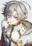  1boy ahoge blue_eyes coat commentary_request earrings fur-trimmed_coat fur_trim genshin_impact gradient_hair grey_background grey_hair hair_between_eyes highres illuga_(genshin_impact) jewelry looking_at_viewer male_focus mole mole_under_eye multicolored_hair open_mouth red_hair red_pupils scar scar_on_neck silver_trim single_earring sleeveless sleeveless_turtleneck solo sweater teeth turtleneck turtleneck_sweater two-tone_hair unagi_to_kame 