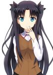  black_hair black_ribbon black_skirt blue_eyes fate/stay_night fate_(series) hair_ribbon highres homurahara_academy_uniform long_hair looking_at_viewer ribbon school_uniform simple_background skirt smile solo toosaka_rin unscpro white_background 