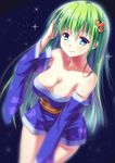  bangs bare_shoulders blue_background blurry breasts cleavage closed_mouth collarbone cowboy_shot depth_of_field detached_sleeves dutch_angle eyebrows eyebrows_visible_through_hair green_hair hair_ornament hairclip hand_in_hair hand_on_own_head highres japanese_clothes kimono large_breasts long_hair looking_at_viewer obi original pink_lips sash short_kimono smile solo sparkle strapless zha_yu_bu_dong_hua 