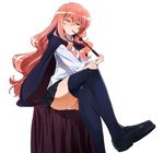  black_legwear blush cape crossed_legs loafers long_hair louise_francoise_le_blanc_de_la_valliere naughty_face pink_eyes pink_hair shoes sitting solo thighhighs wand yamaguchi_satoshi zero_no_tsukaima zettai_ryouiki 