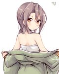  alternate_hairstyle amano_kouki bare_shoulders blush brown_hair hair_down highres japanese_clothes kantai_collection light_brown_hair long_hair looking_at_viewer looking_back sarashi simple_background solo undressing white_background zuihou_(kantai_collection) 