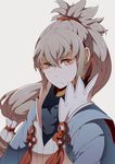  brown_eyes fire_emblem fire_emblem_if grey_background grey_hair highres long_hair male_focus ponytail roxan simple_background solo takumi_(fire_emblem_if) 