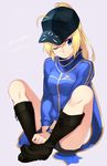  ;( ahoge artoria_pendragon_(all) baseball_cap black_footwear black_hat blonde_hair blue_eyes blue_jacket blue_scarf blush boots character_name closed_mouth cross-laced_footwear fate_(series) hair_between_eyes hat hati105 highres indian_style jacket knee_boots knees_up lace-up_boots long_sleeves mysterious_heroine_x rojiura_satsuki:_chapter_heroine_sanctuary scarf shoelaces short_hair sitting solo spread_legs thighs track_jacket tsurime 