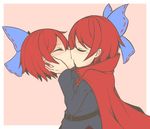  belt black_shirt blue_bow blush bow cape closed_eyes commentary disembodied_head hair_bow high_collar jpeg_artifacts kiss long_sleeves nose_blush pink_background profile red_hair sekibanki selfcest shirt short_hair solo tamahana touhou upper_body 