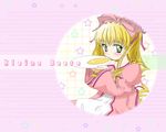  aoi_kumiko blonde_hair bow drinking green_eyes hina_ichigo long_sleeves pink_bow ribbon rozen_maiden solo wallpaper 