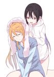  after_bath ayase_eli between_legs black_hair blonde_hair drying drying_hair hair_between_eyes hair_down hand_between_legs hood hooded_jacket jacket long_hair love_live! love_live!_school_idol_project multiple_girls red_eyes sen'yuu_yuuji simple_background sitting smile towel towel_on_head white_background white_towel yazawa_nico 