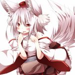  animal_ears bare_shoulders blush daidai_ookami detached_sleeves fangs hat inubashiri_momiji looking_at_viewer open_mouth pom_pom_(clothes) red_eyes short_hair silver_hair simple_background solo tail tokin_hat touhou white_background wide_sleeves wolf_ears wolf_tail 