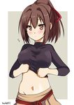  black_shirt blush breasts brown_eyes brown_hair groin hair_between_eyes hinase_(jet_hearts) ise_(kantai_collection) jitome kantai_collection large_breasts long_hair looking_at_viewer midriff navel ponytail shirt shirt_lift simple_background solo upper_body 