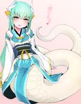  aqua_hair blush dragon_horns fate/grand_order fate_(series) hair_ornament horns japanese_clothes kimono kiyohime_(fate/grand_order) lamia long_hair long_sleeves monster_girl multiple_horns obi pink_background sash simple_background smile solo solopipb translation_request yellow_eyes 