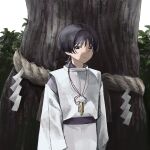  1boy arms_at_sides black_eyes black_hair bush closed_mouth clothing_cutout expressionless eyeliner eyeshadow feathers genshin_impact grey_sky highres japanese_clothes kariginu kimono layered_sleeves long_sleeves looking_at_viewer makeup male_focus outdoors pom_pom_(clothes) purple_kimono purple_sash purple_sleeves red_eyeliner red_eyeshadow rope sash scaramouche_(genshin_impact) scaramouche_(kabukimono)_(genshin_impact) shimenawa shoulder_cutout sky solo string tree ugokituzukeru upper_body wispy_bangs yellow_feathers 